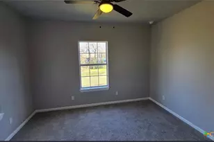 205 E Martin Luther King Jr Blvd, Taylor, TX 76574 - Photo 8