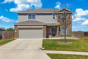 598 Summersweet Rd, New Braunfels, TX 78130 - Photo 2