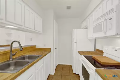 1202 Thorpe Lane #701, San Marcos, TX 78666 - Photo 12
