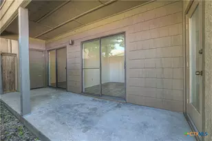1202 Thorpe Ln, San Marcos, TX 78666 - Photo 28