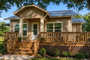 5804 San Marcos Hwy, Luling, TX 78648 - Photo 1
