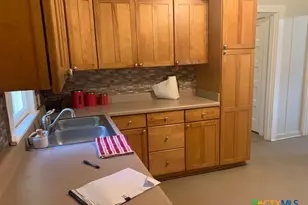 5804 San Marcos Hwy, Luling, TX 78648 - Photo 6