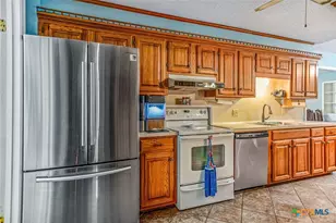 540 Royal Rd, Port Lavaca, TX 77979 - Photo 14