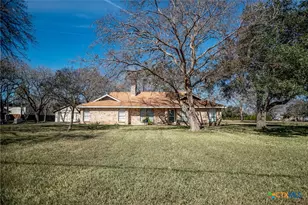 540 Royal Rd, Port Lavaca, TX 77979 - Photo 2