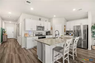 2346 Aylesbury Dr, Copperas Cove, TX 76522 - Photo 2