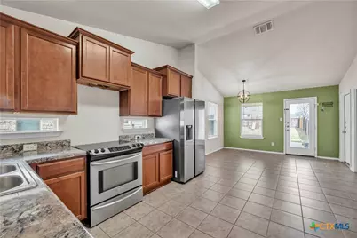 5111 Mohawk Drive, Killeen, TX 76549 - Photo 10