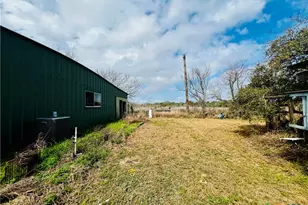 607 Quail Meadow Rd, Seadrift, TX 77983 - Photo 48
