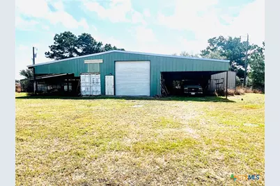 607 Quail Meadow Road, Seadrift, TX 77983 - Photo 2