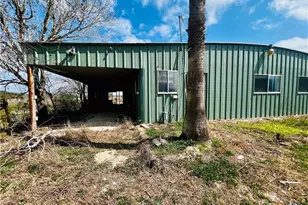 607 Quail Meadow Rd, Seadrift, TX 77983 - Photo 12