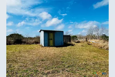 607 Quail Meadow Road, Seadrift, TX 77983 - Photo 20