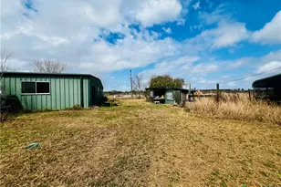 607 Quail Meadow Rd, Seadrift, TX 77983 - Photo 44