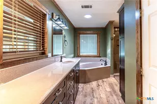 9701 County Rd 3420, Lampasas, TX 76550 - Photo 4