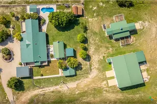 9701 County Rd 3420, Lampasas, TX 76550 - Photo 40