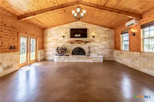 9701 County Rd 3420, Lampasas, TX 76550 - Photo 18