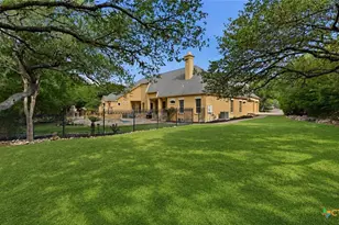 9752 Trophy Oaks Dr, San Antonio, TX 78266 - Photo 40
