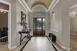 9752 Trophy Oaks Dr, San Antonio, TX 78266 - Photo 4