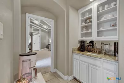 9752 Trophy Oaks Drive, San Antonio, TX 78266 - Photo 18