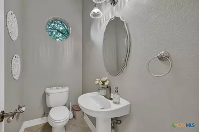 9752 Trophy Oaks Drive, San Antonio, TX 78266 - Photo 16