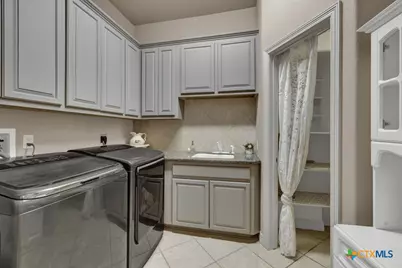 9752 Trophy Oaks Drive, San Antonio, TX 78266 - Photo 32
