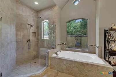 9752 Trophy Oaks Drive, San Antonio, TX 78266 - Photo 26