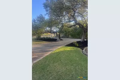 9752 Trophy Oaks Drive, San Antonio, TX 78266 - Photo 46