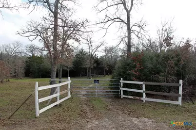 8729 E Fm 20, Dale, TX 78616 - Photo 20