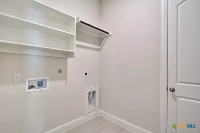 2072 Stephanie Avenue, New Braunfels, TX 78132 - Photo 8