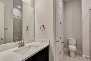 2072 Stephanie Ave, New Braunfels, TX 78132 - Photo 18