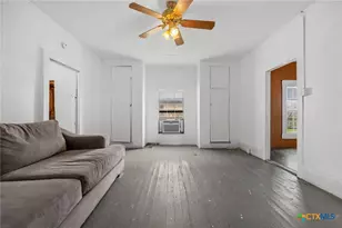 201 N 10th St, Buckholts, TX 76518 - Photo 4