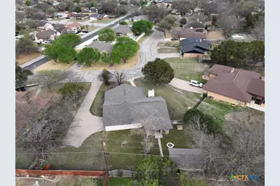 1702 Possum Trail, Harker Heights, TX 76548 - Photo 4