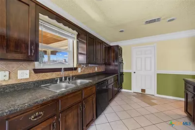 1702 Possum Trail, Harker Heights, TX 76548 - Photo 16