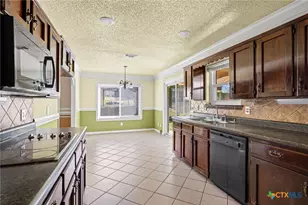 1702 Possum Trail, Harker Heights, TX 76548 - Photo 14