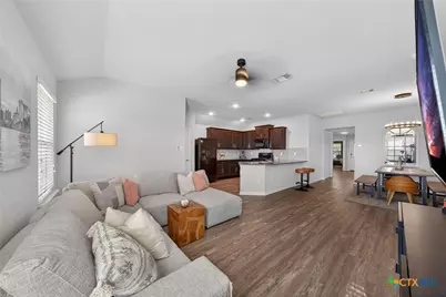 2542 McCrae, New Braunfels, TX 78130 - Photo 8