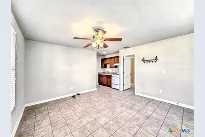 338 Trestle Tree #C, San Marcos, TX 78666 - Photo 6