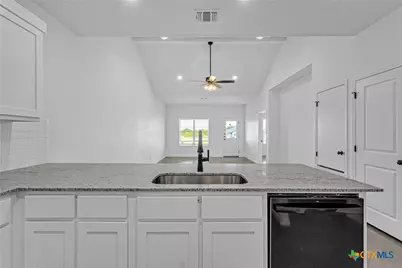 905 Smoke Tree Lane, Killeen, TX 76543 - Photo 4