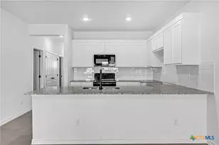 905 Smoke Tree Ln, Killeen, TX 76543 - Photo 6