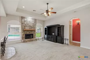 108 Lakeway Ct, Victoria, TX 77905 - Photo 10