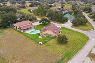 108 Lakeway Ct, Victoria, TX 77905 - Photo 38