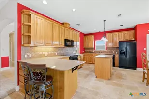 108 Lakeway Ct, Victoria, TX 77905 - Photo 12