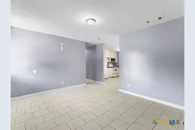 104 E Arlo Road, Harker Heights, TX 76548 - Photo 6