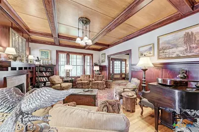 401 W 4th Street, Lampasas, TX 76550 - Photo 10