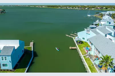 908 Sandollar, Rockport, TX 78382 - Photo 8