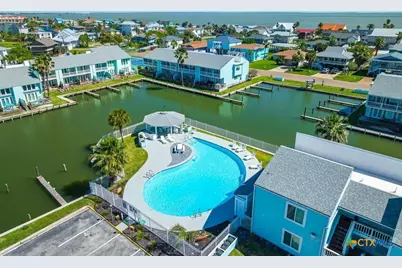 908 Sandollar, Rockport, TX 78382 - Photo 2