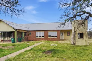 910 Co Rd 421, Evant, TX 76525 - Photo 8