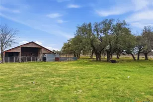 910 Co Rd 421, Evant, TX 76525 - Photo 12