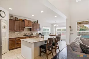 107 Brushy Creek, Victoria, TX 77904 - Photo 10