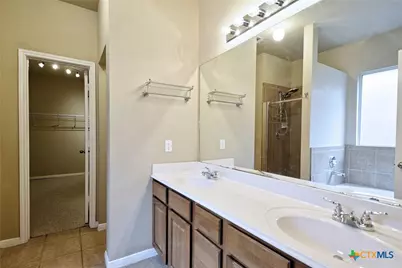 2065 Dove Crossing Drive, New Braunfels, TX 78130 - Photo 24