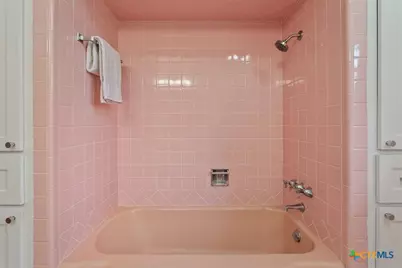 2305 N 15th Street, Temple, TX 76501 - Photo 18