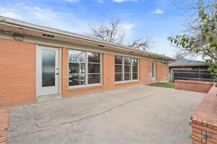 2305 N 15th St, Temple, TX 76501 - Photo 30