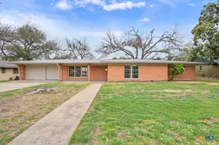 2305 N 15th St, Temple, TX 76501 - Photo 1